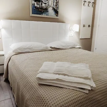 Tanners' Bridge Apartment Tirana