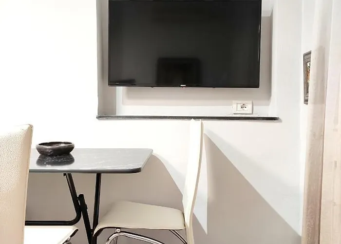 Tanners' Bridge Apartment Tirana